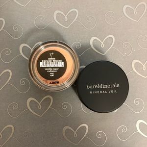 Mineral Veil + Vanilla Sugar Radiance